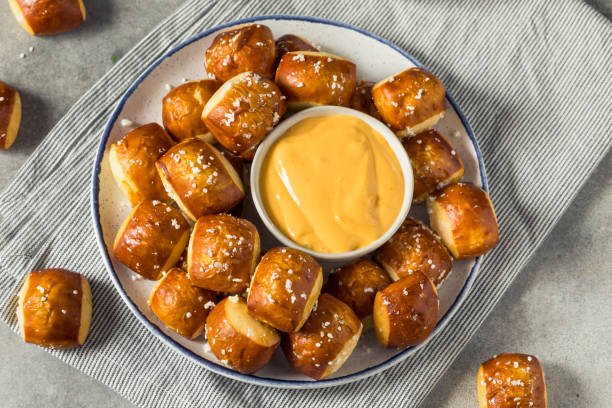Appetizers: Pretzel Nuggets with Beer Cheese